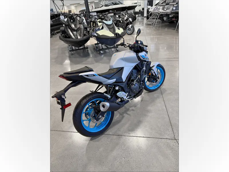 2026 Yamaha MT-03 thumbnail 4