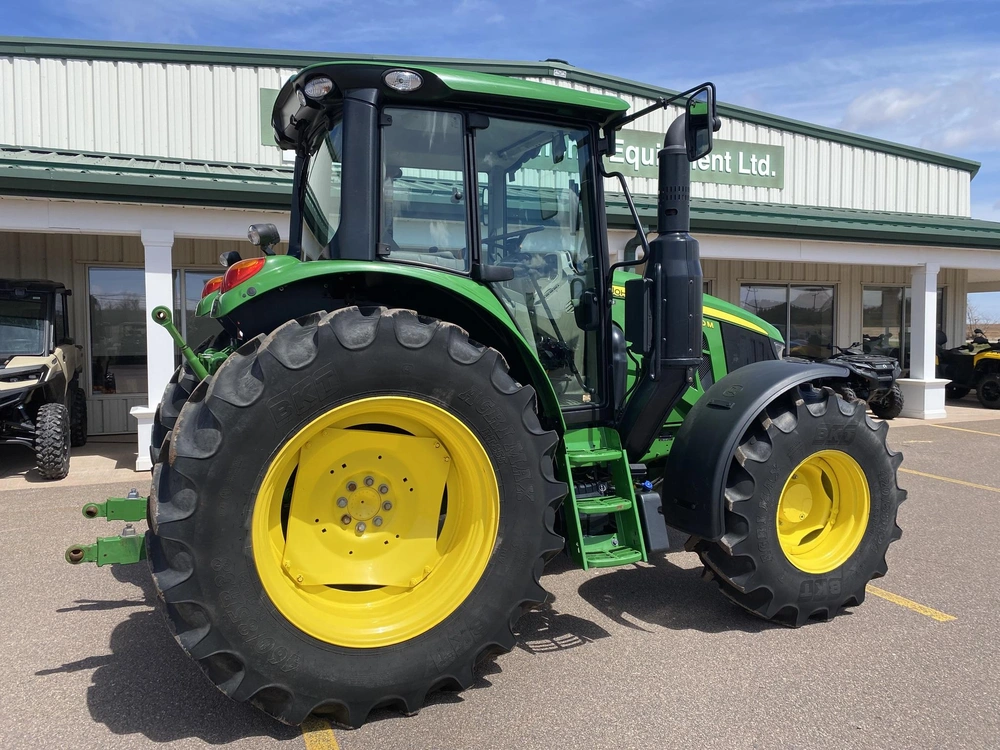 John Deere 6110m 2023 alt