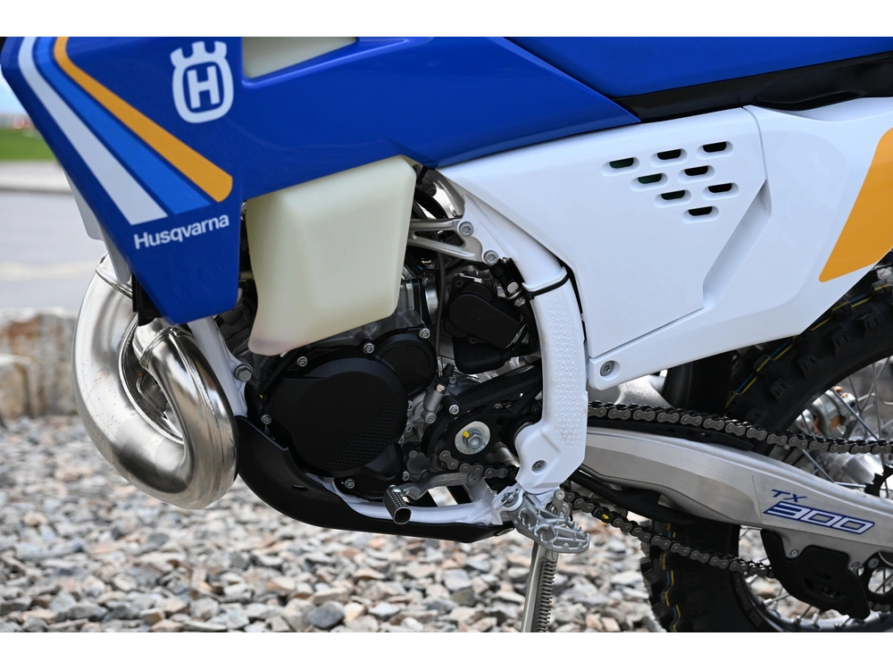 2025 Husqvarna Tx 300 Heritage alt