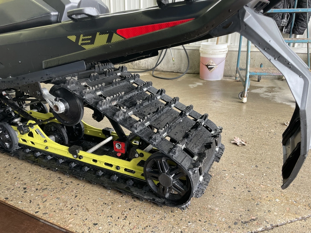 Ski-doo Renegade Adrenaline 900 Ace 2026 alt