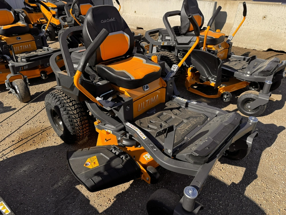 2026 Cub Cadet 17bieaee596 Z2 42 Fab Dzt Mower alt