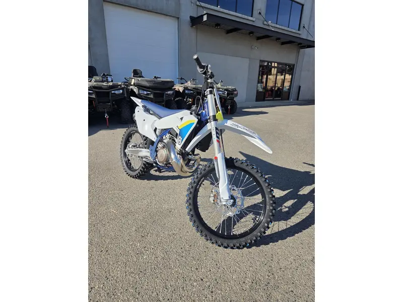 2025 Husqvarna Tc 250 alt