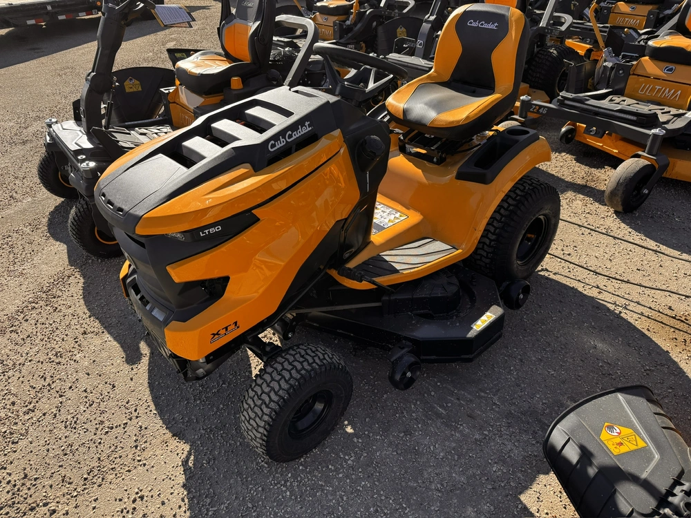 2026 Cub Cadet 13aqa1tla10 Xt1 Lt50 Fab K46cc alt
