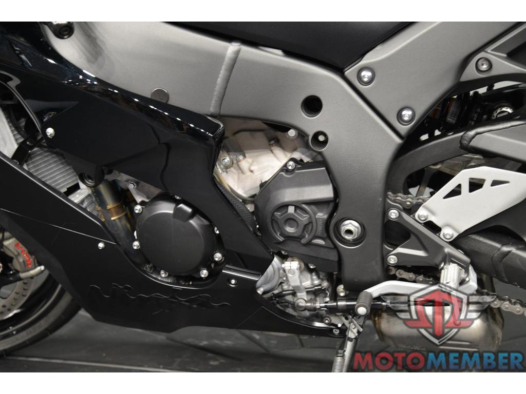 2025 Kawasaki Ninja ZX-10R Base for Sale