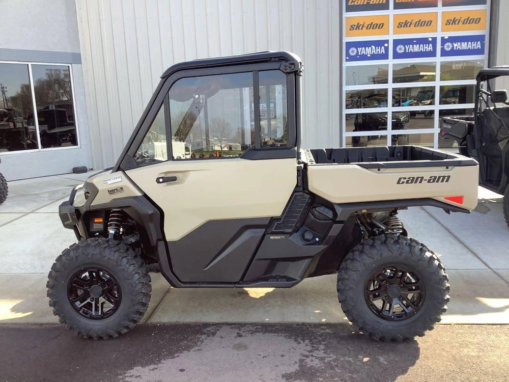 2026 Can-am Defender Limited Hd11 alt
