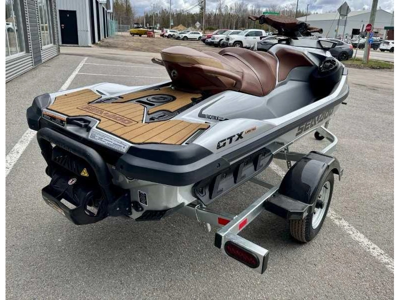 Bombardier Gtx 230 2018 alt