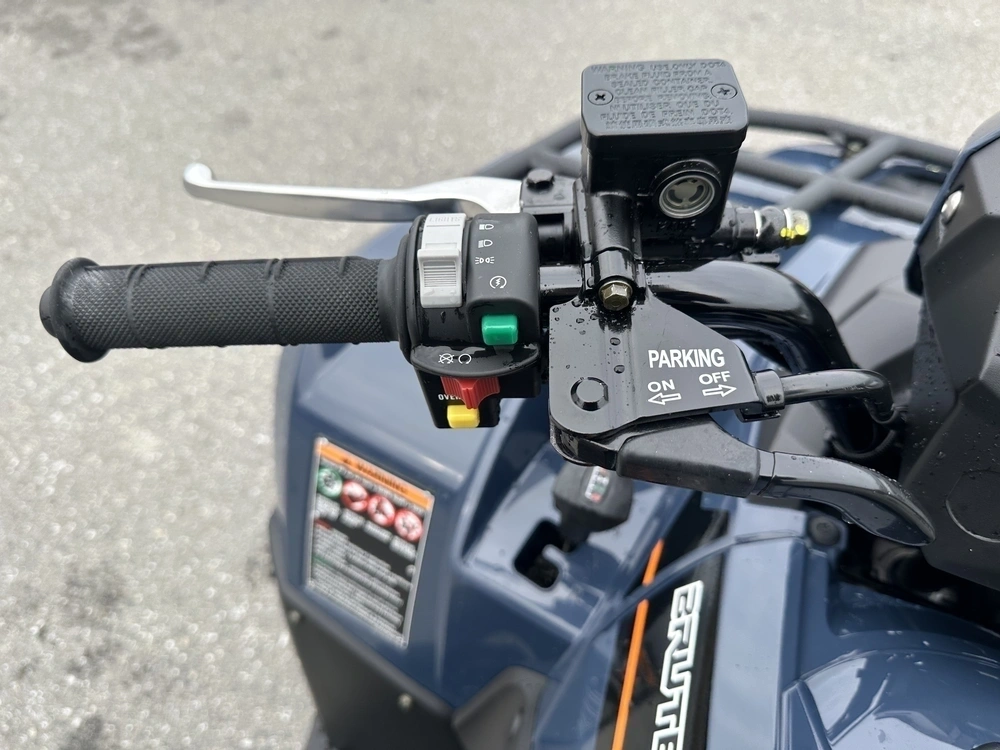 2025 Kawasaki Brute Force 450 alt