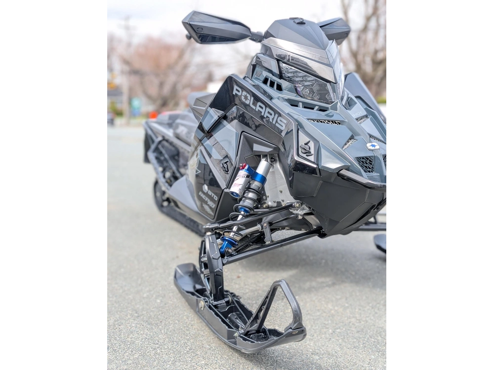 Polaris Sno-26 9r Indy Xcr 137 🎯 Motoneige Performance Trail Cloutée Mint Garantie Écran 7s Suspension Pro Prête Saison 🟢 2026 alt