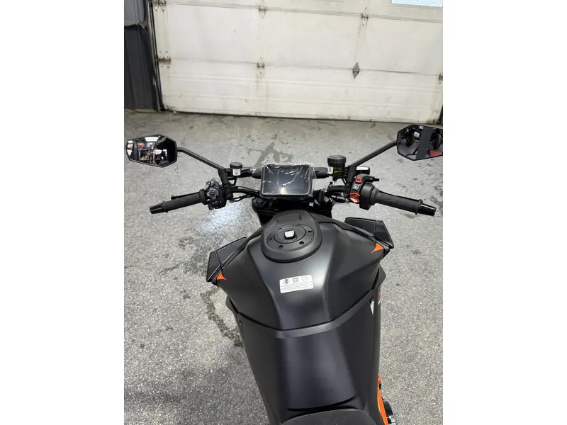 2026 KTM 1390 R EVO thumbnail 11