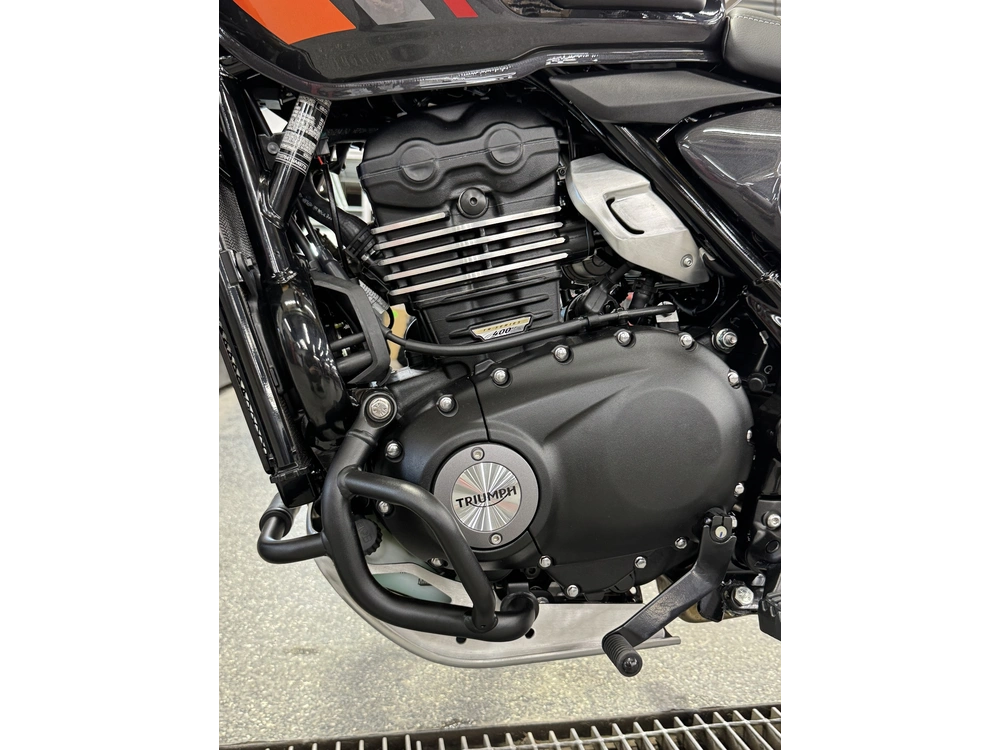 2026 Triumph Scrambler 400 Xc Gri alt