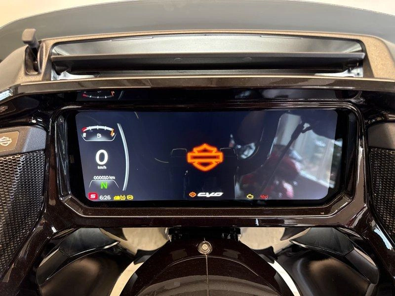 2025 Harley-davidson Fltrxstse - Cvo™ Road Glide™ St alt