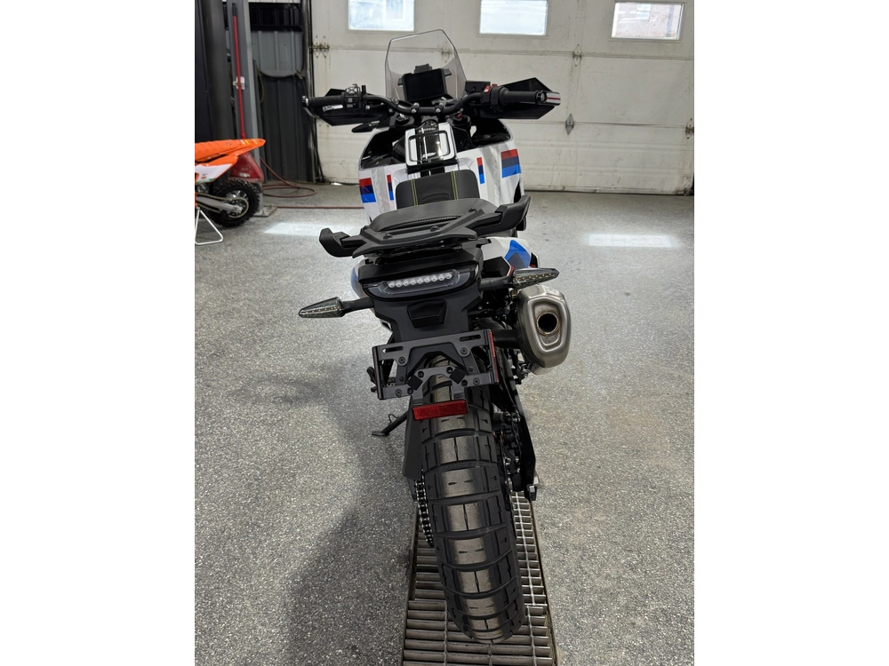 Husqvarna Norden 901 2025 alt