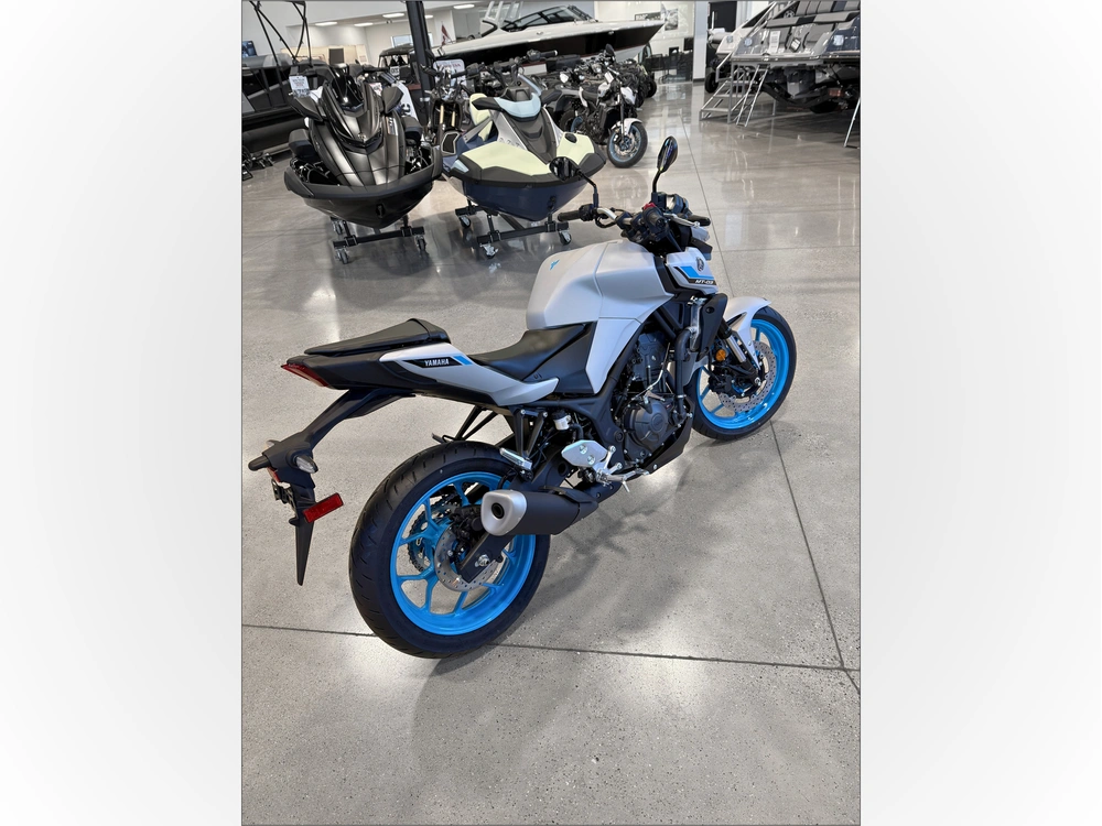 2026 Yamaha Mt-03 alt