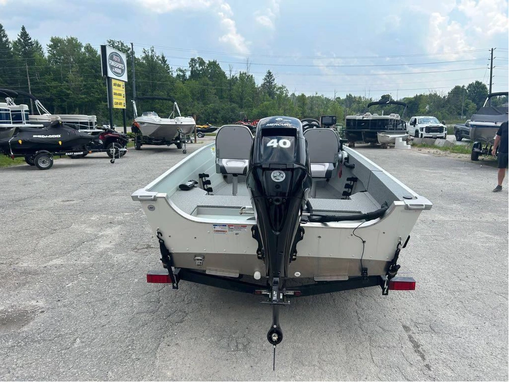 2023 Starcraft Patriot Dlx 16 Side Console, Mercury 40 Elpt, Custom Trailer alt