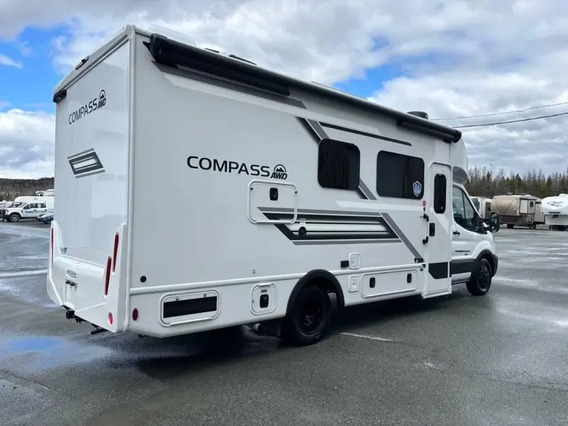 2027 Thor Compass 24JG AWD