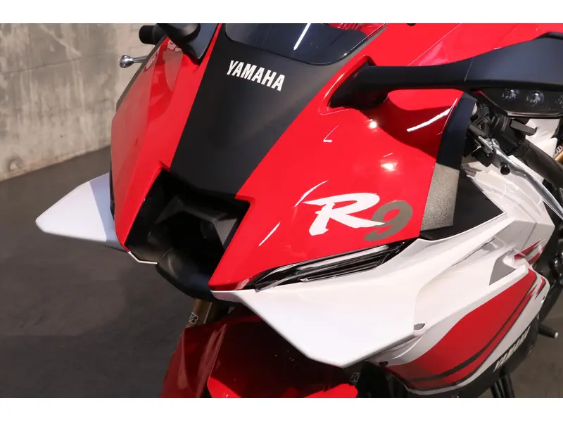 2026 Yamaha YZF-R9 70E ANNIVERSAIRE thumbnail 13