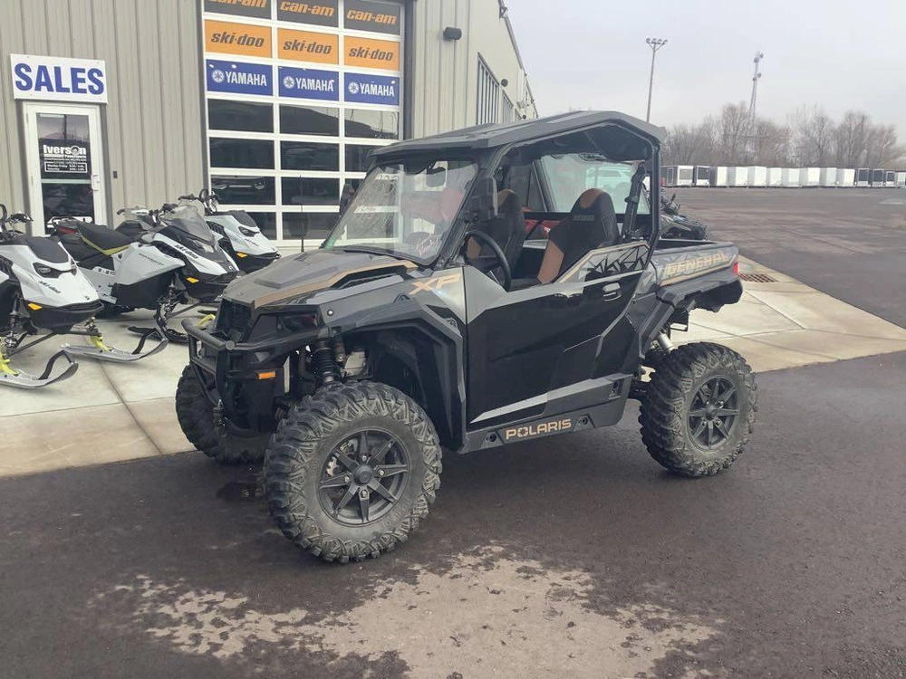 2023 Polaris General Xp 1000 Ultimate Black Crystal alt