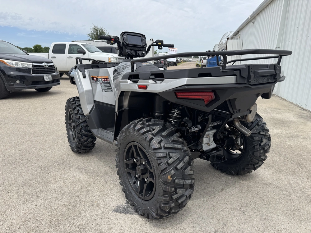 2026 Polaris Sportsman 570 Ultimate alt