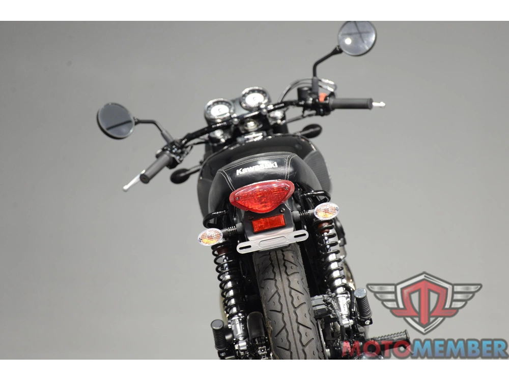 2020 Kawasaki W800 Cafe alt