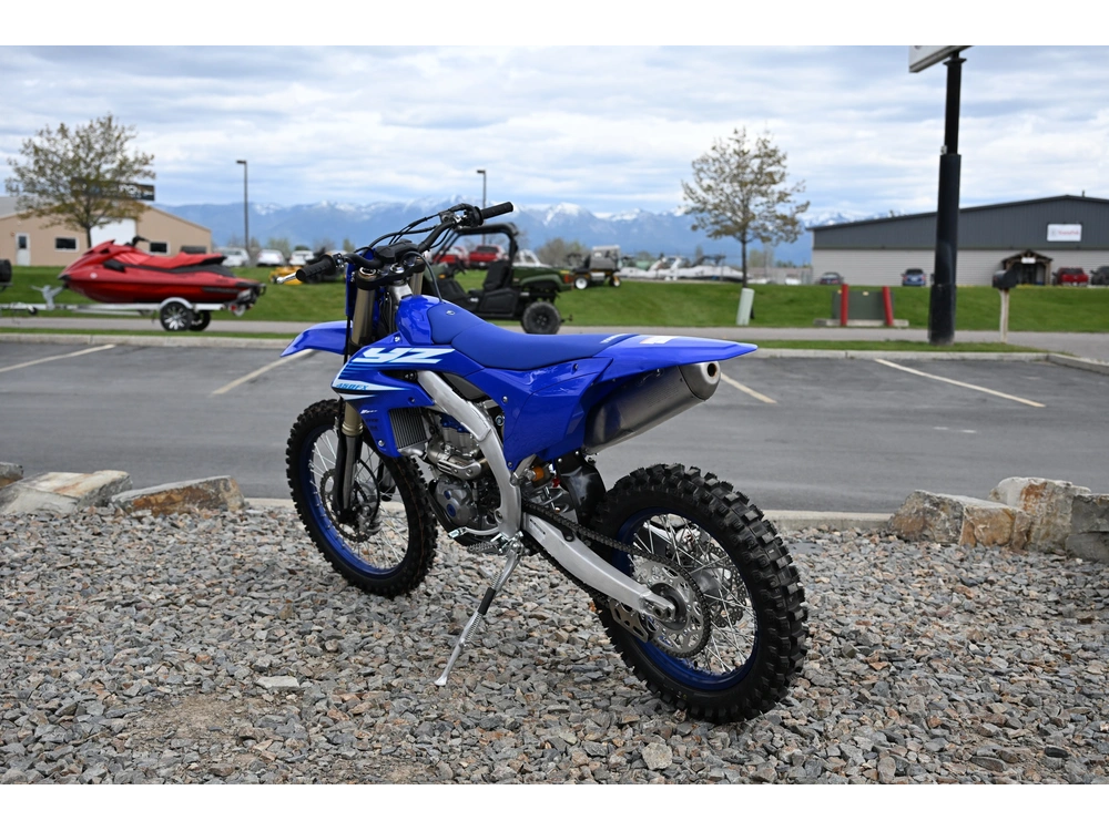 2025 Yamaha Yz450fx alt
