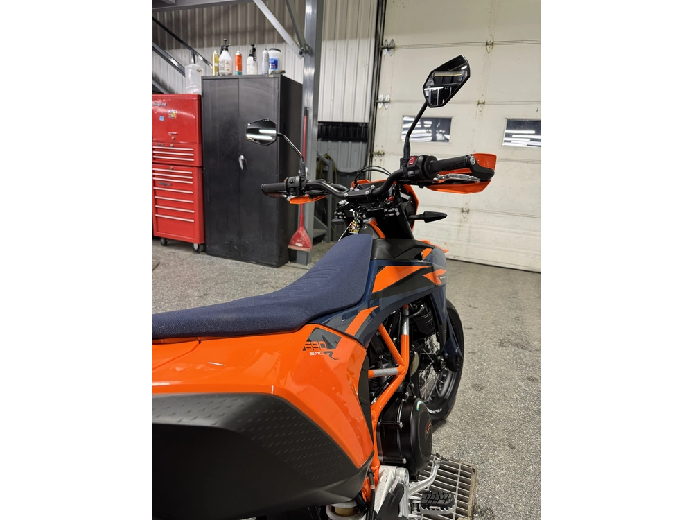 Ktm 690 Smc R 2026 alt