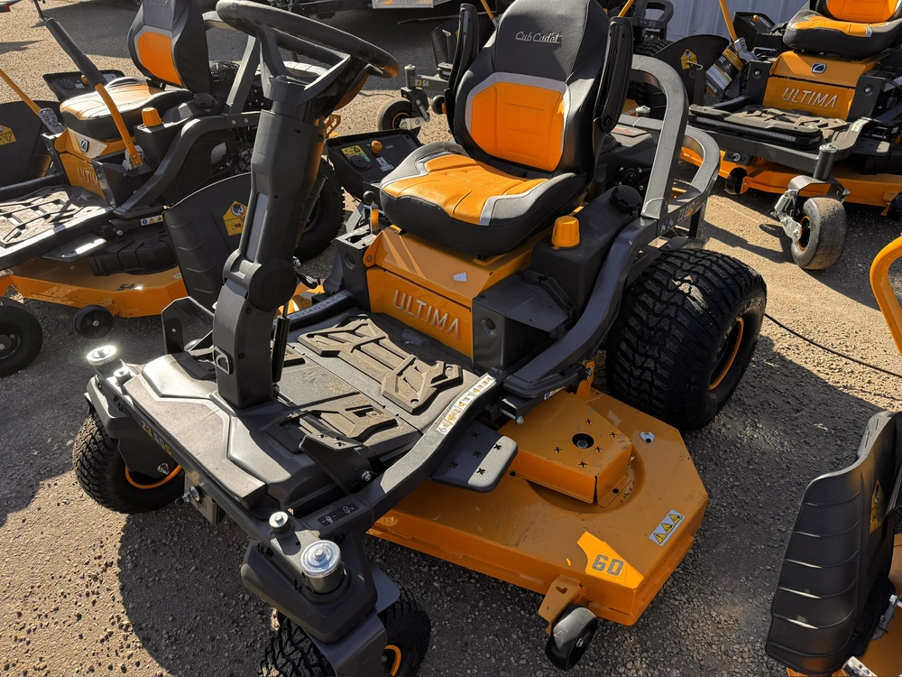 2026 Cub Cadet 17ciggy5a10 Z3 60s Mower alt