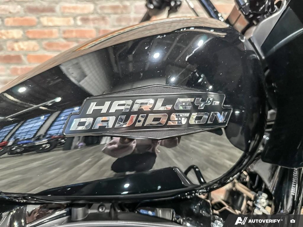 2026 Harley-davidson Road Glide alt
