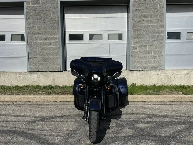 Harley-Davidson FLHTCUTG Tri Glide UltraFLHTCUTG 2025
