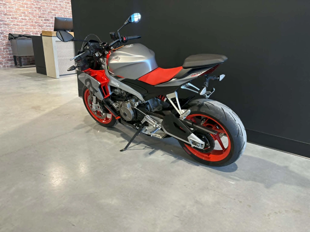 Aprilia Tuono 660 2021 alt