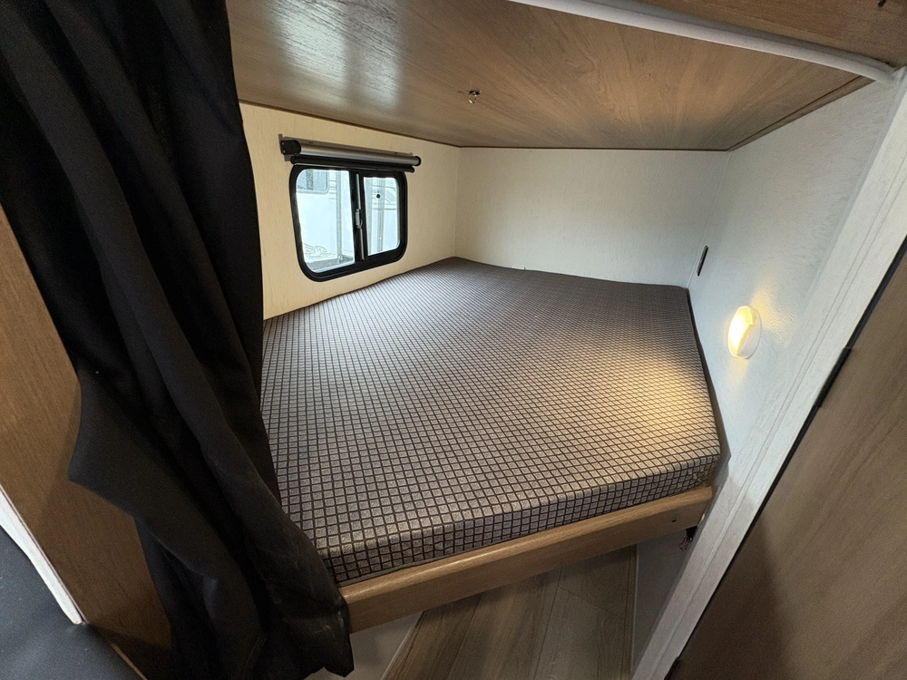 Coachmen Apex Nano 186bh 2026 alt