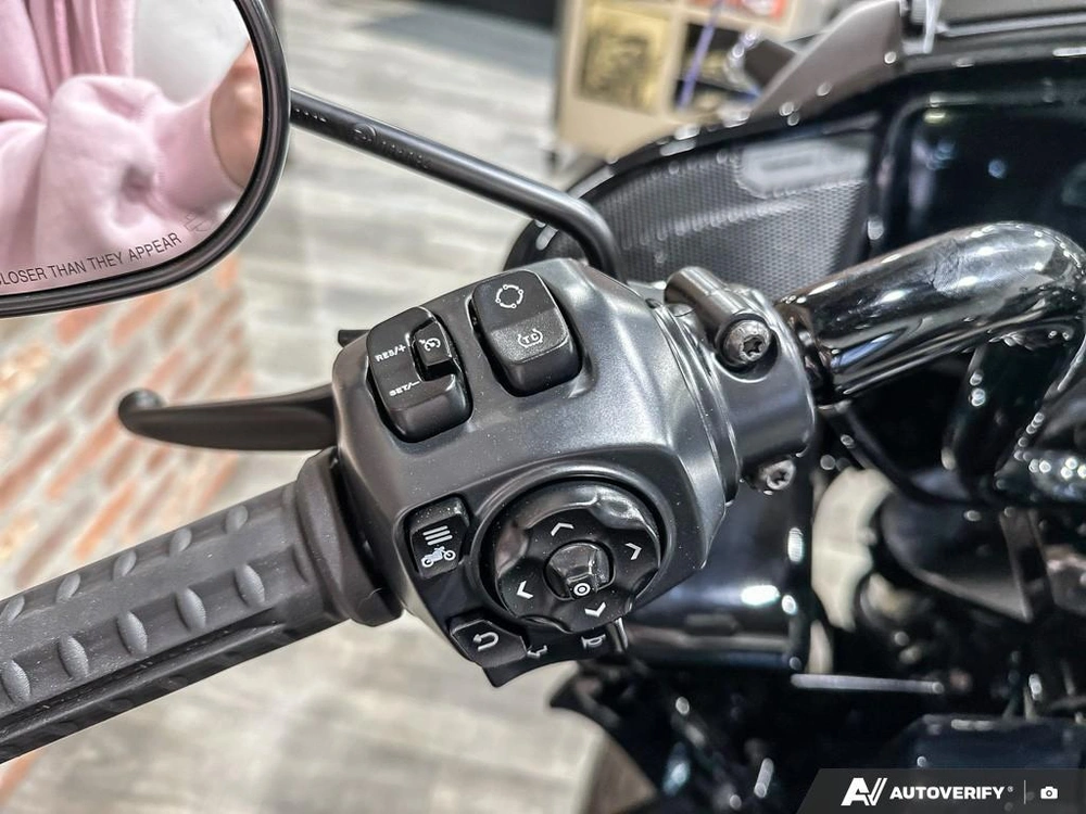 2026 Harley-davidson Road Glide Limited alt