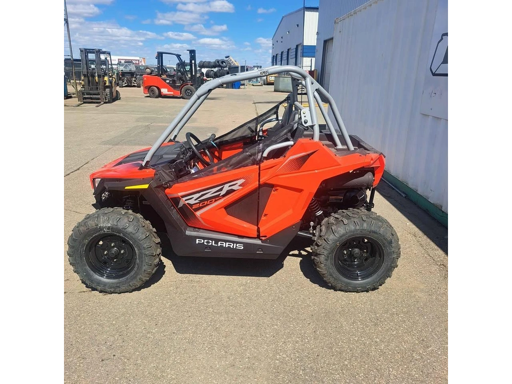 2026 Polaris Rzr 200 (youth Sxs) alt