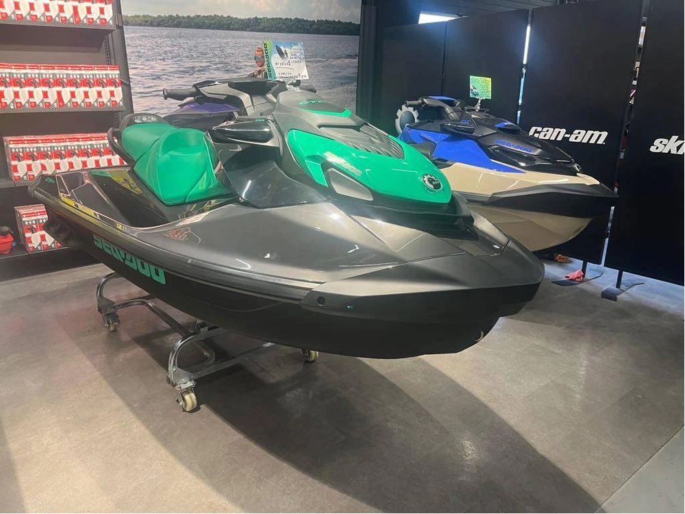 2026 Sea-doo Gti Se 170 With Idf alt