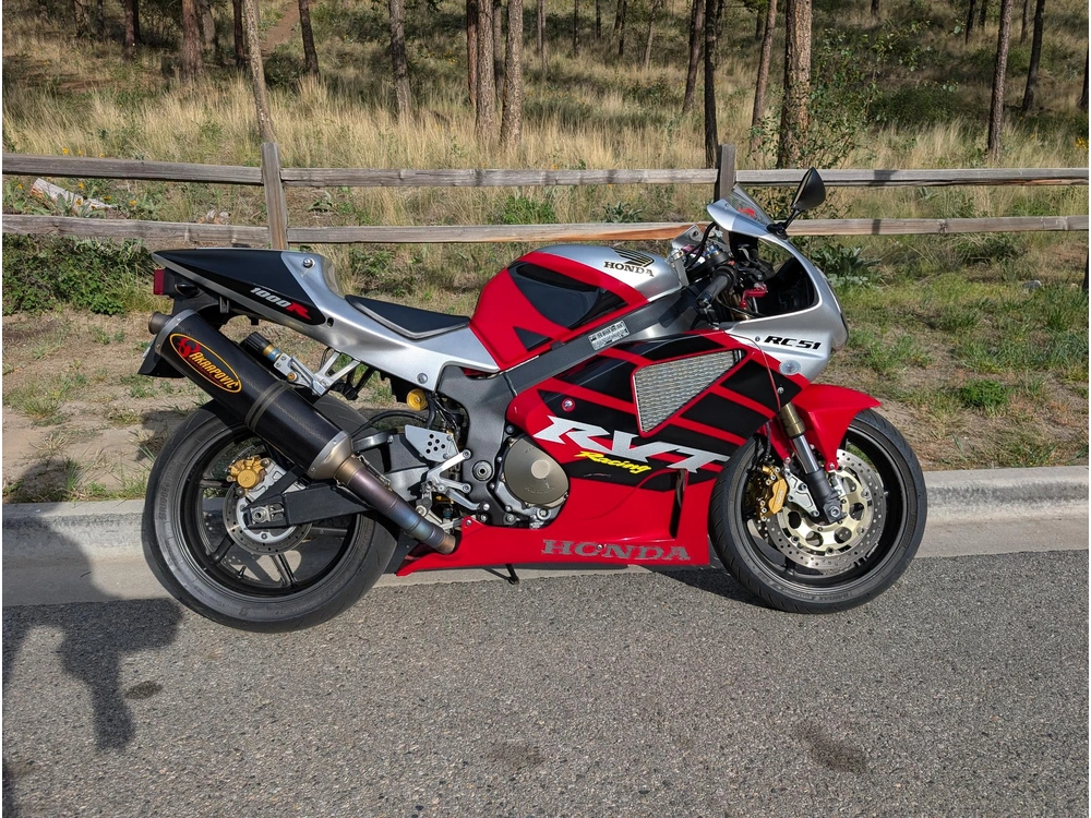 2001 Honda Rc51 alt