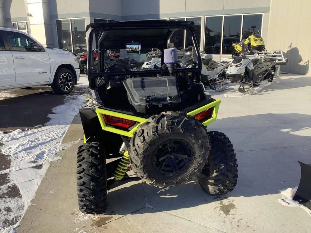 2017 Polaris Rzr® S 900 Eps Black Pearl alt