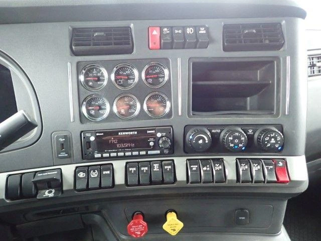 Kenworth T880 2025