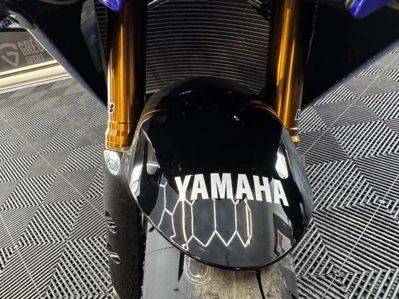 2026 Yamaha Yzf-r1 alt