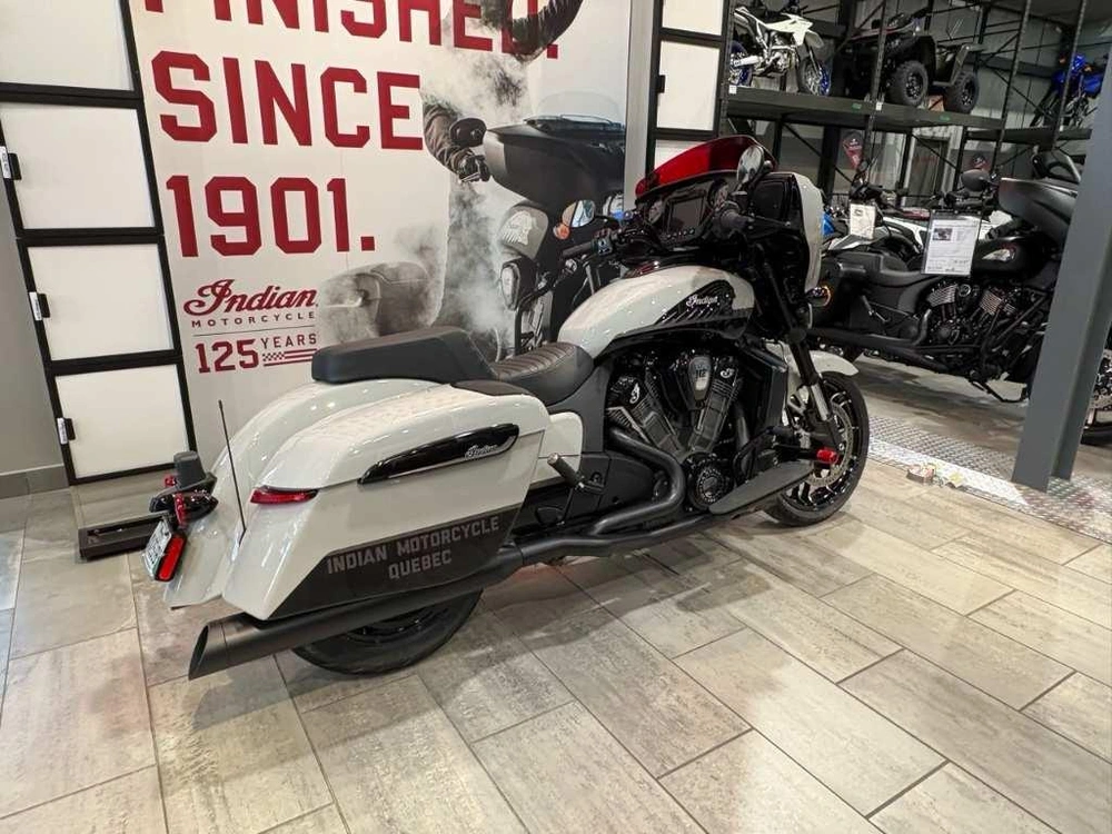 Indian Motorcycle Chieftain Powerplus Dark Horse + 112 & Audio Package 2026 alt