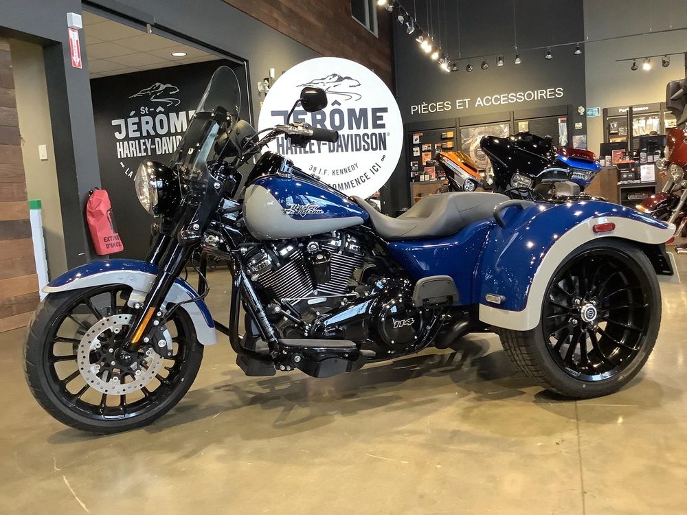 Harley-davidson Freewheeler Flrt 2023 alt