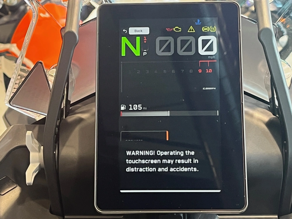 2027 Ktm 1390 Super Adventure S Evo alt