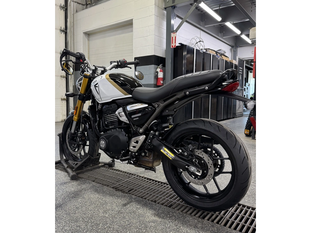 2026 Triumph Speed 400 Blanc alt