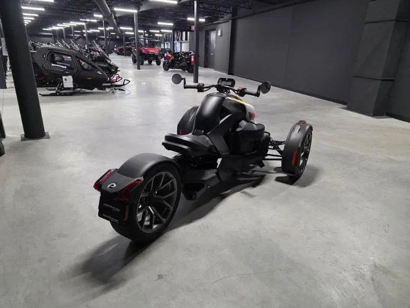2024 Can-Am Ryker 900 ACE thumbnail 5