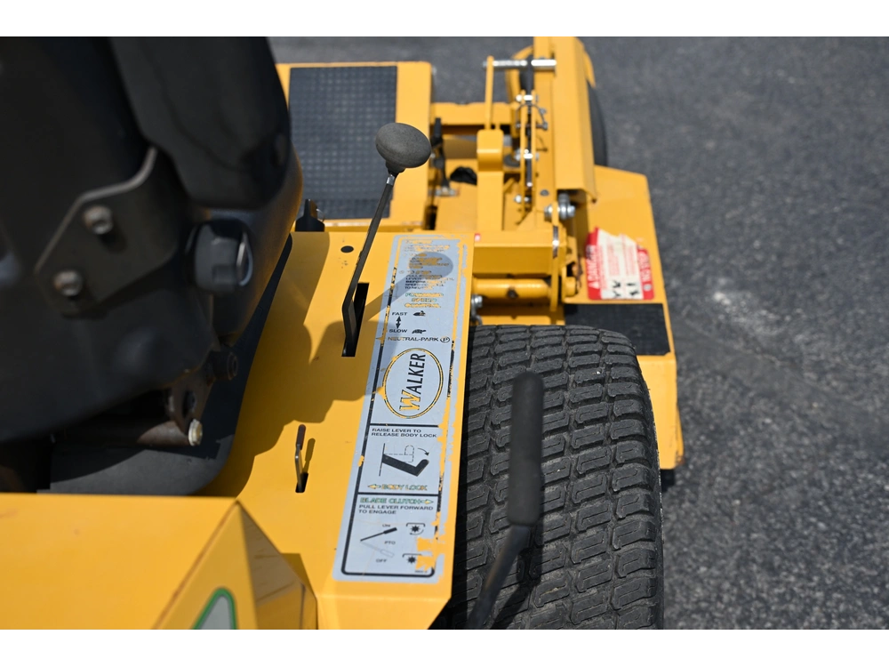2012 Walker Mowers Model H 27i alt