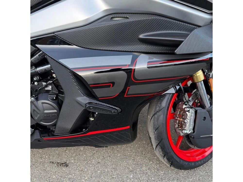 Cfmoto Cfmoto 300 Ss 2026 alt