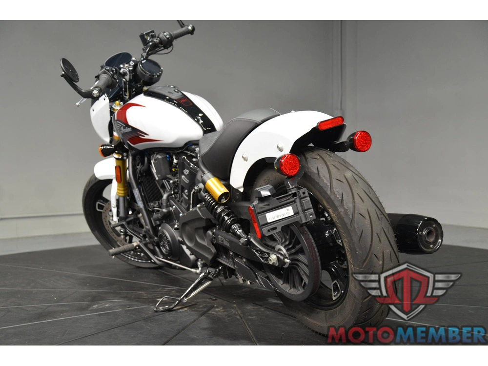 2025 Indian Motorcycle 101 Scout Ghost White Metallic With Graphics alt