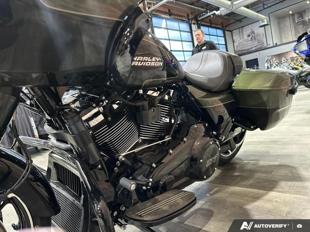 2026 Harley-davidson Road Glide alt