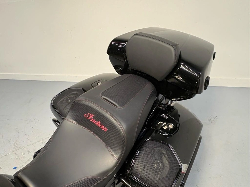 Indian Motorcycle Challenger Elite 2024 alt