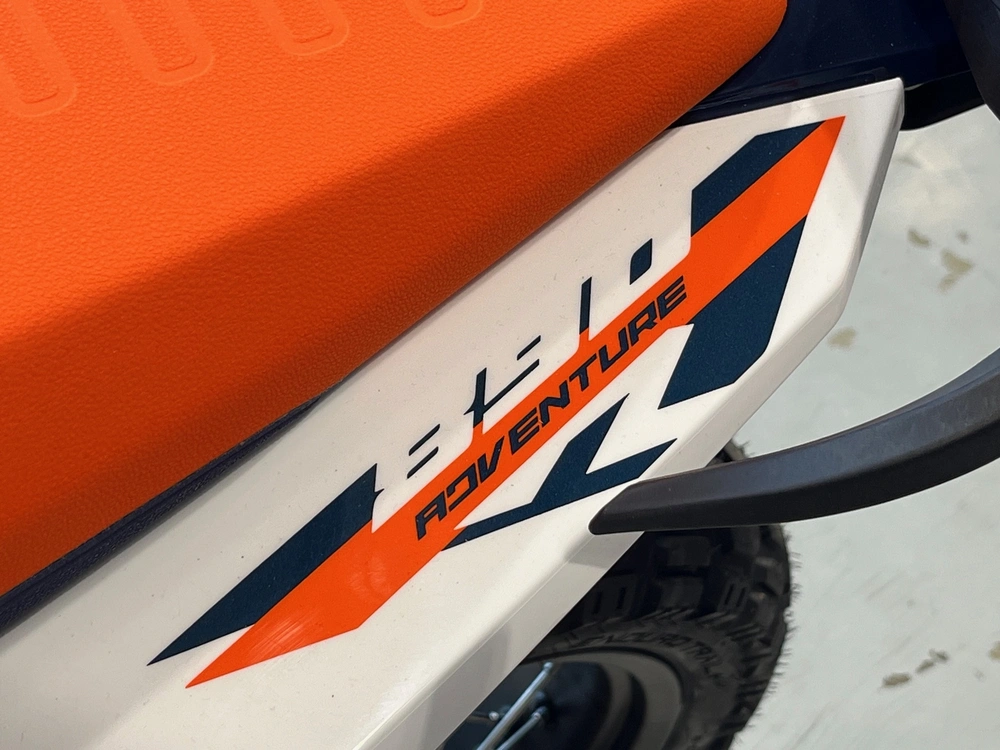 2026 Ktm 890 Adventure R alt