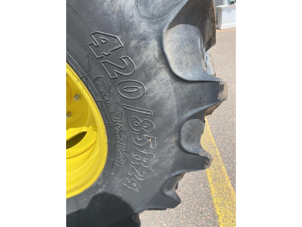 John Deere 6110m 2023 alt