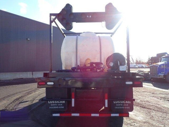 2010 Kenworth T370